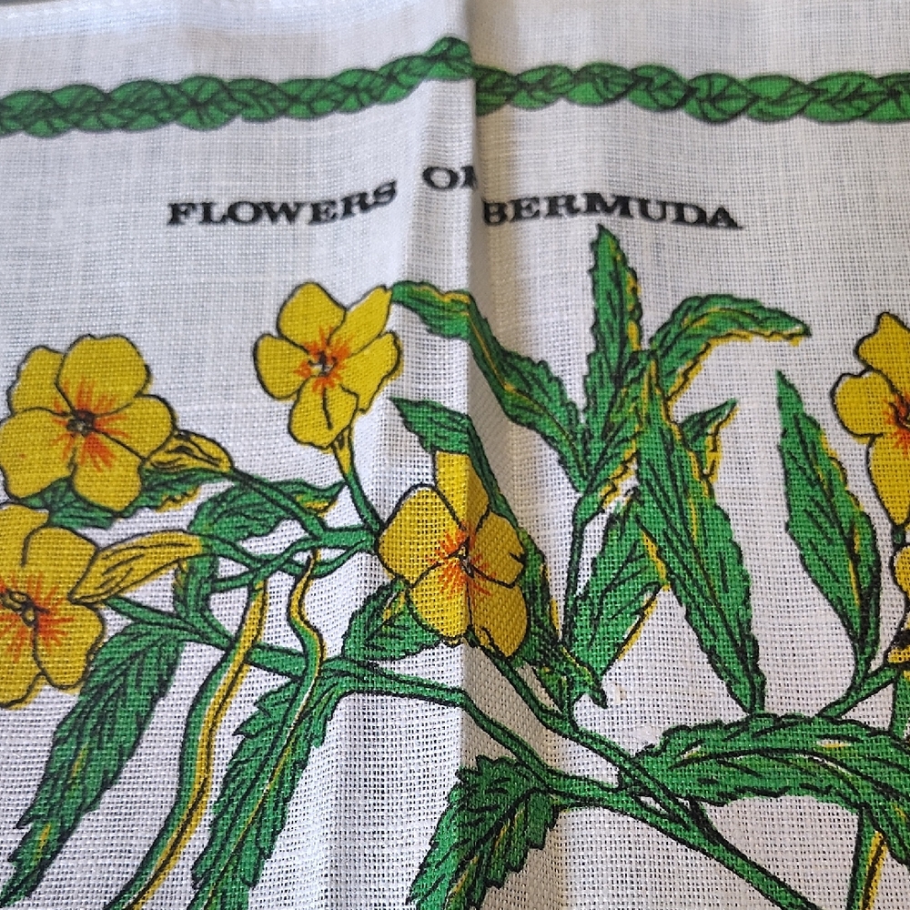 Vintage Dunmoy Pure Irish Linen 'Flowers of Bermuda' *Call Out*